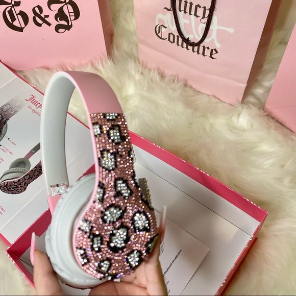 SOLD Juicy couture bling NWT headphones - Picture 1 of 7